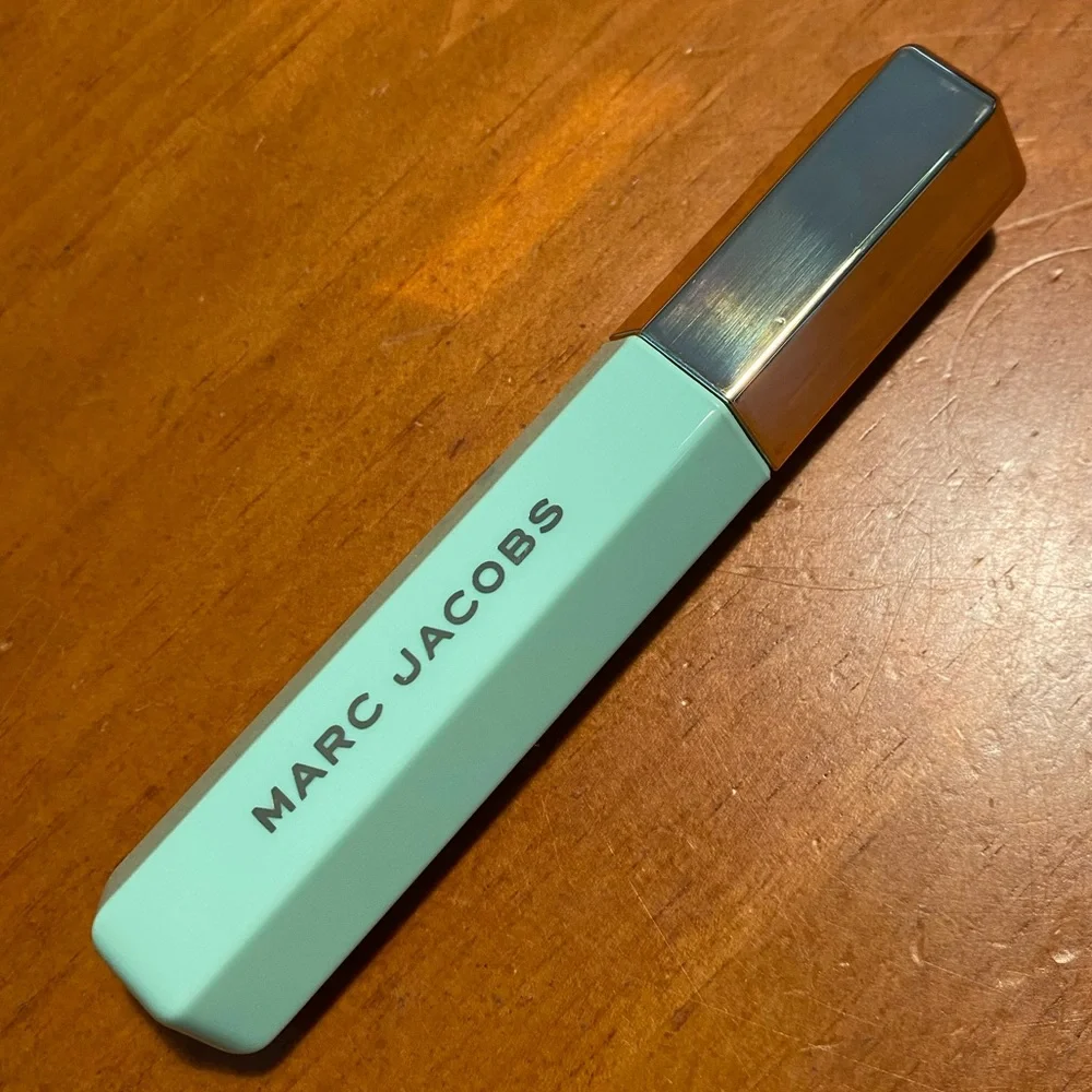 Marc Jacobs Velvet Noir Major Volume Mascara